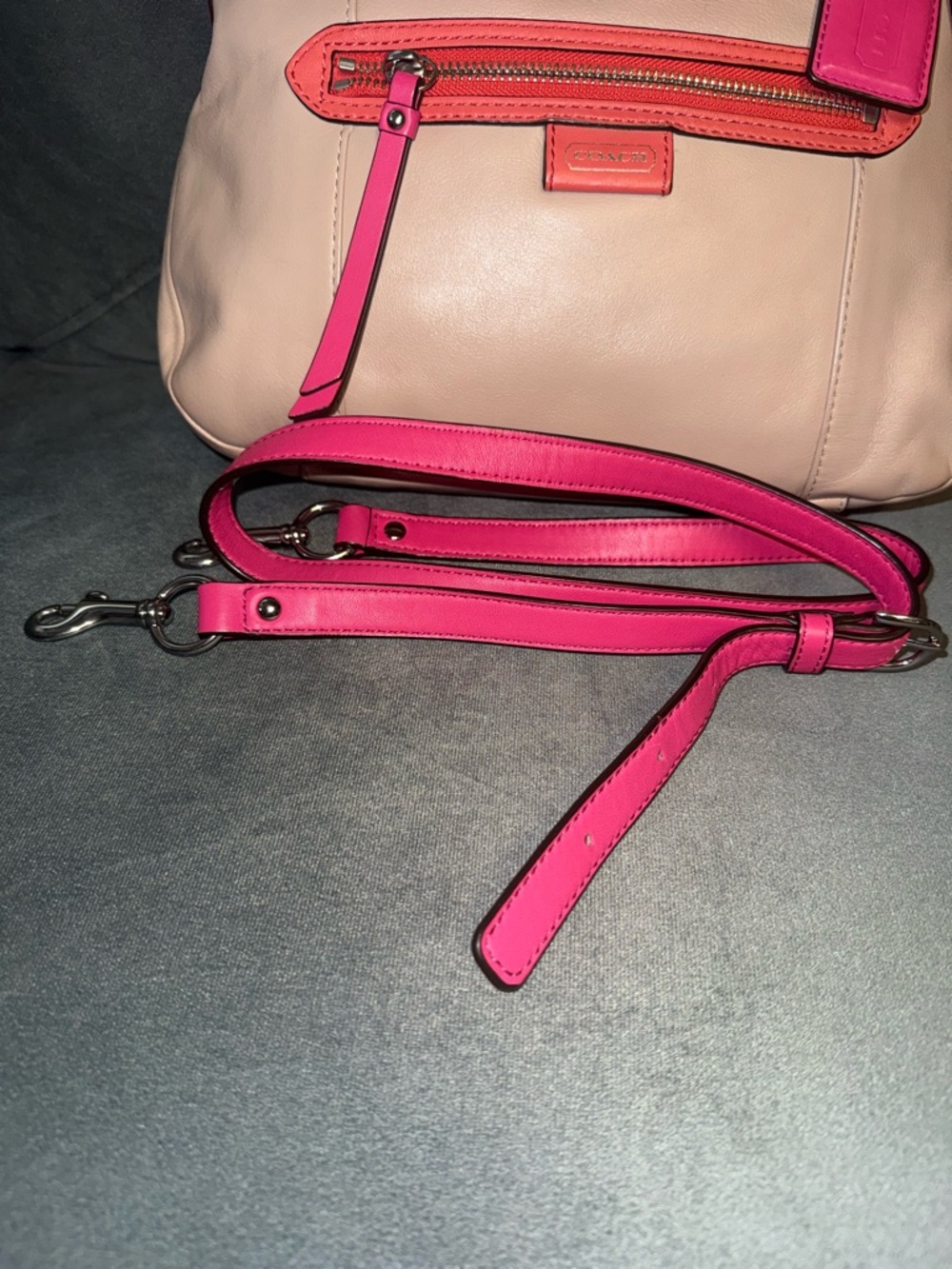 Coach Daisy Spectator Mia Bag with Detachable Strap - Picture 3 of 13